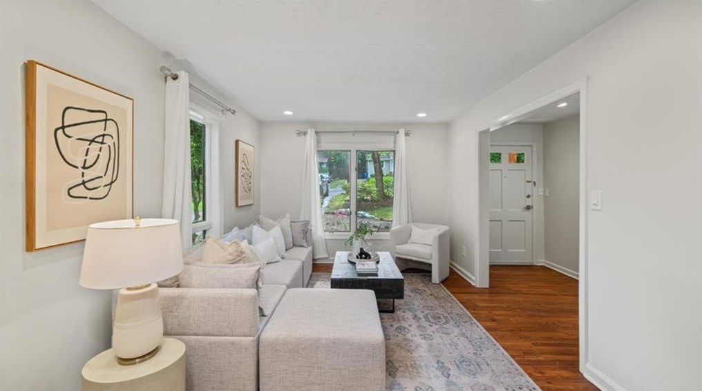 1066 Briar Vista Ter, Atlanta GA 30324-4601 exterior