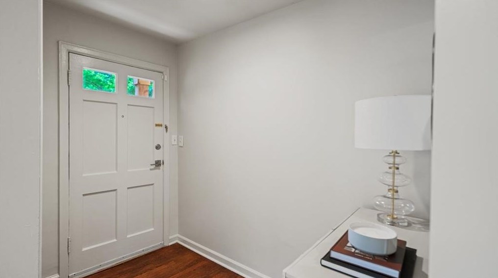 1066 Briar Vista Ter, Atlanta GA 30324-4601 exterior