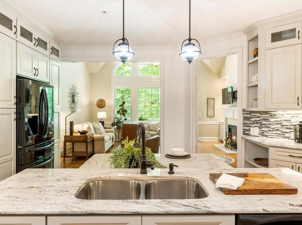 11910 Dancliff Trce, Alpharetta GA  30009-8737 exterior