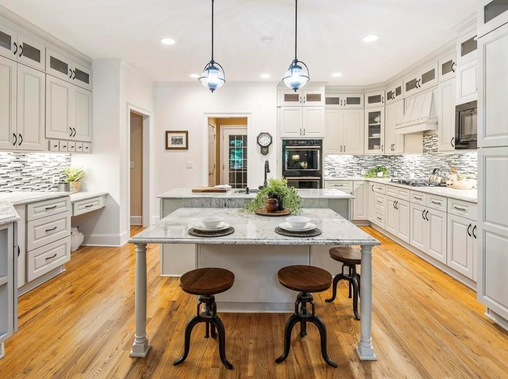 11910 Dancliff Trce, Alpharetta GA  30009-8737 exterior