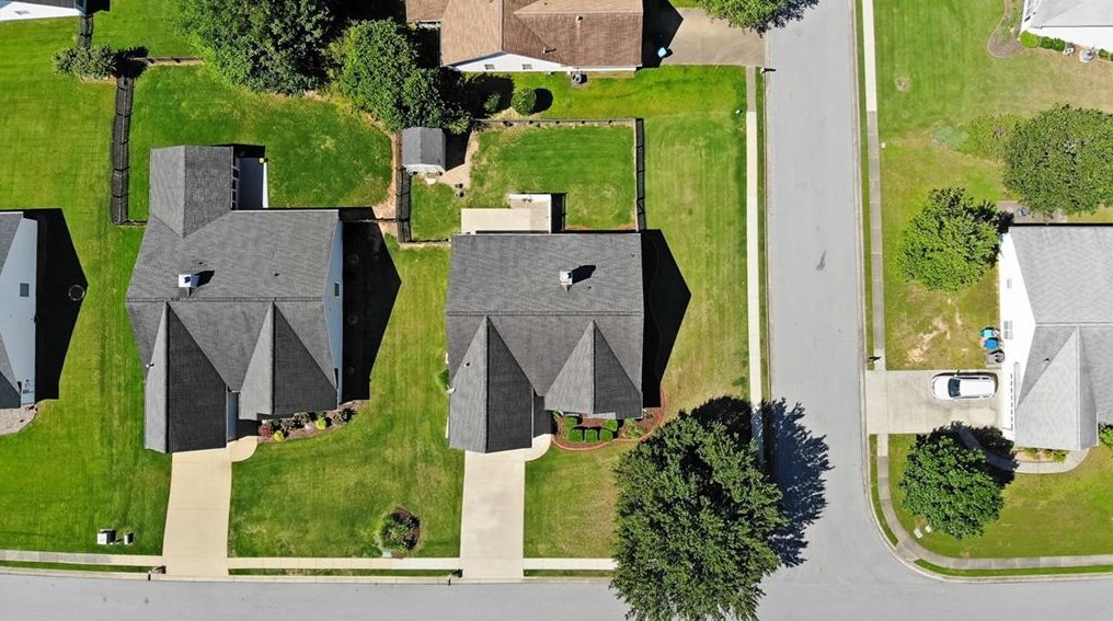 2735 Matlin Way, Buford GA  30519-6912 exterior