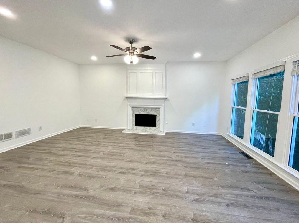 10895 Glenbarr Dr, Duluth GA 30097-7876 exterior