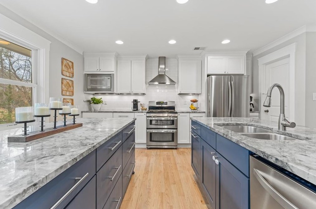 3032 Skyland Dr, Atlanta GA  30341-4726 exterior