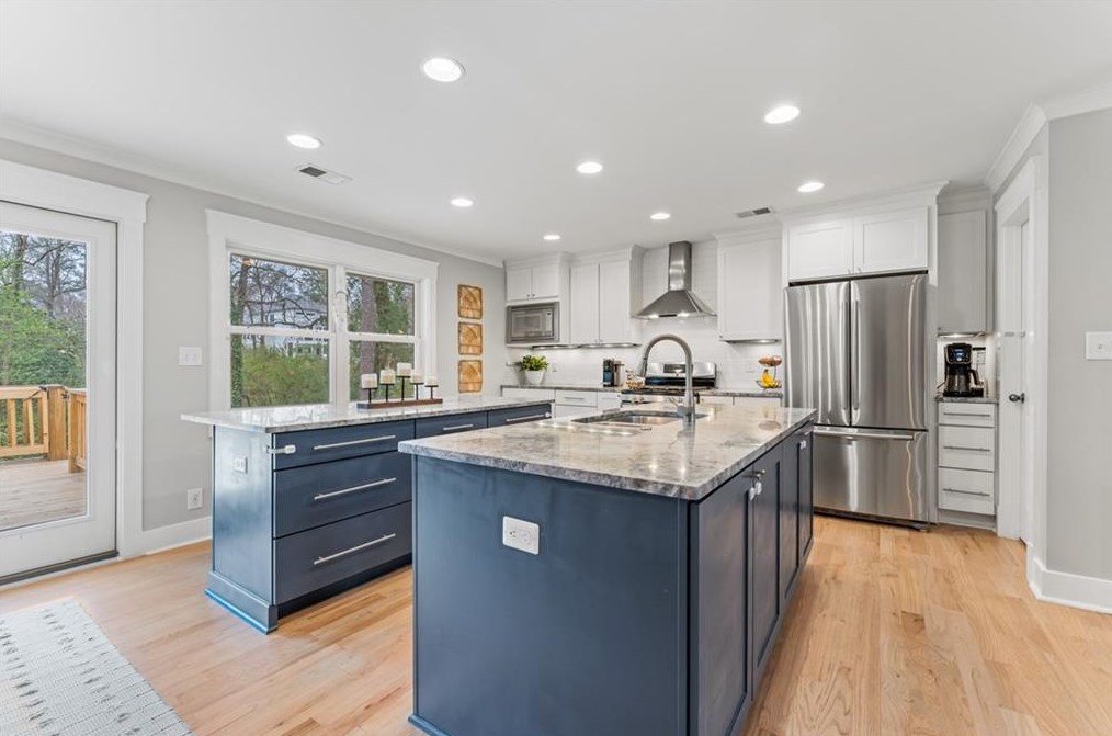 3032 Skyland Dr, Atlanta GA  30341-4726 exterior