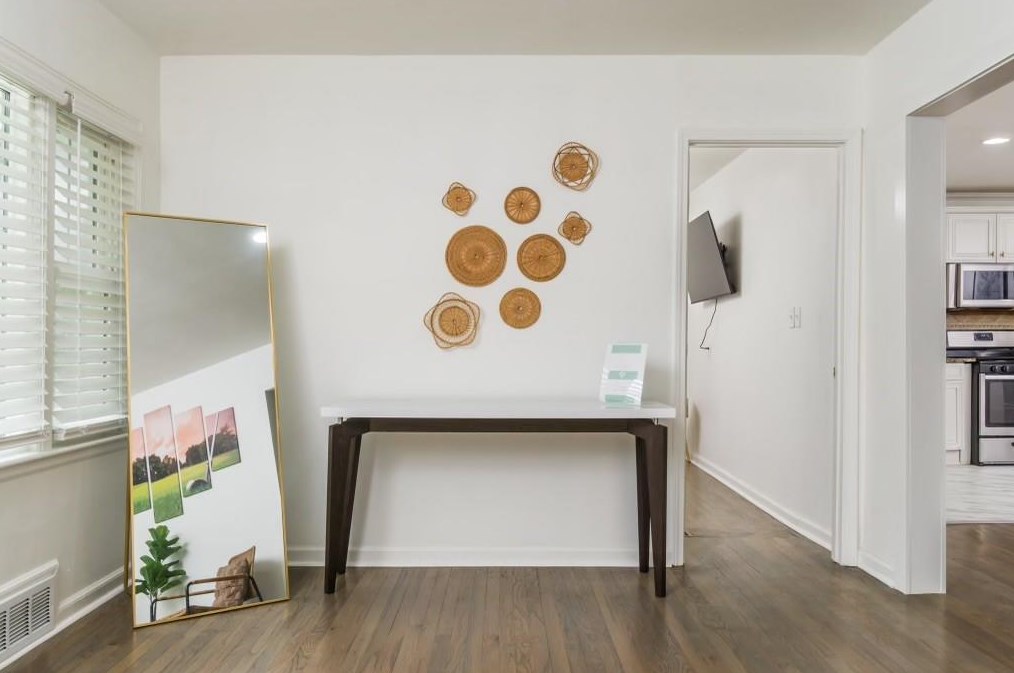 2125 Seavey Dr, Decatur GA 30032-5531 exterior