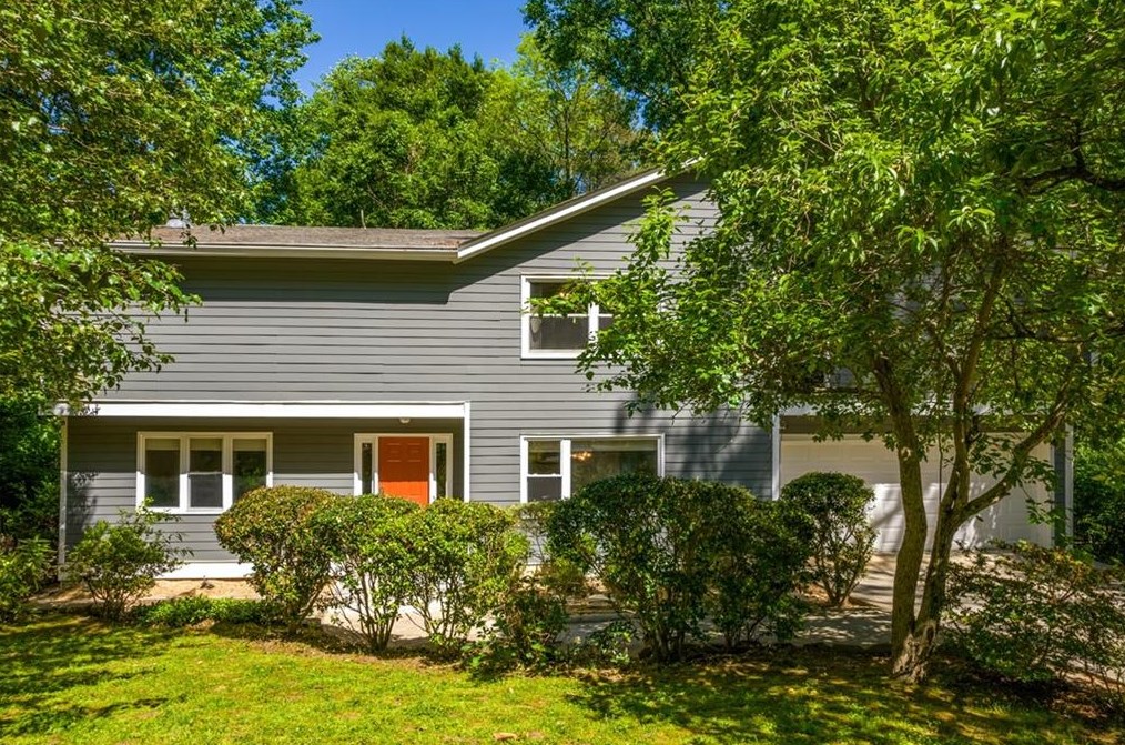 2720 Margaret Mitchell Dr, Atlanta GA 30327-1841 exterior