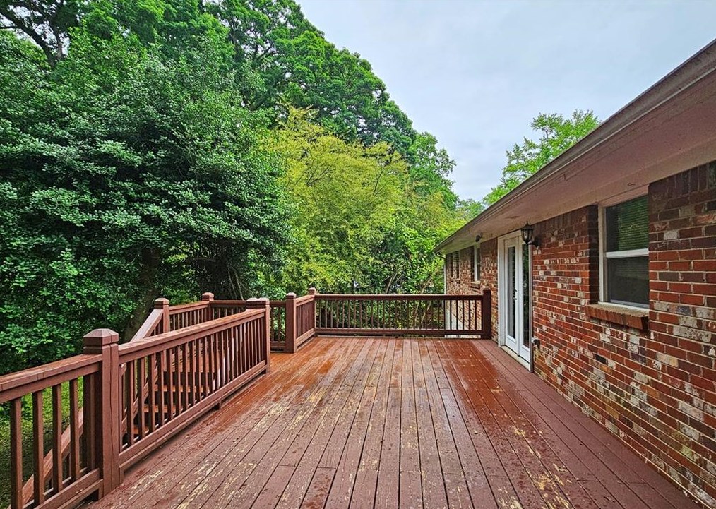 3282 Betty Cir, Decatur GA 30032-2415 exterior