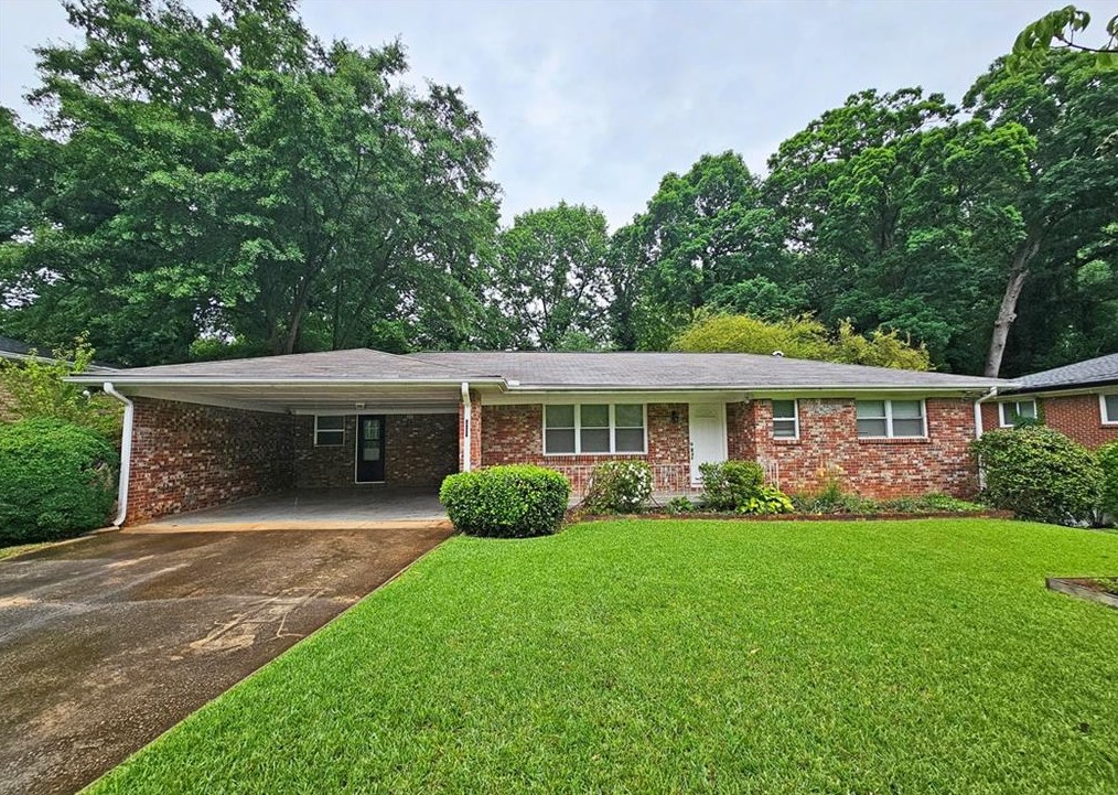 3282 Betty Cir, Decatur GA 30032-2415 exterior