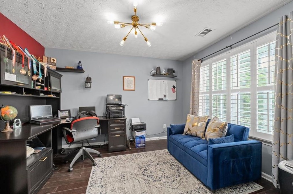 2770 Northcliff Dr, Suwanee GA  30024-2161 exterior