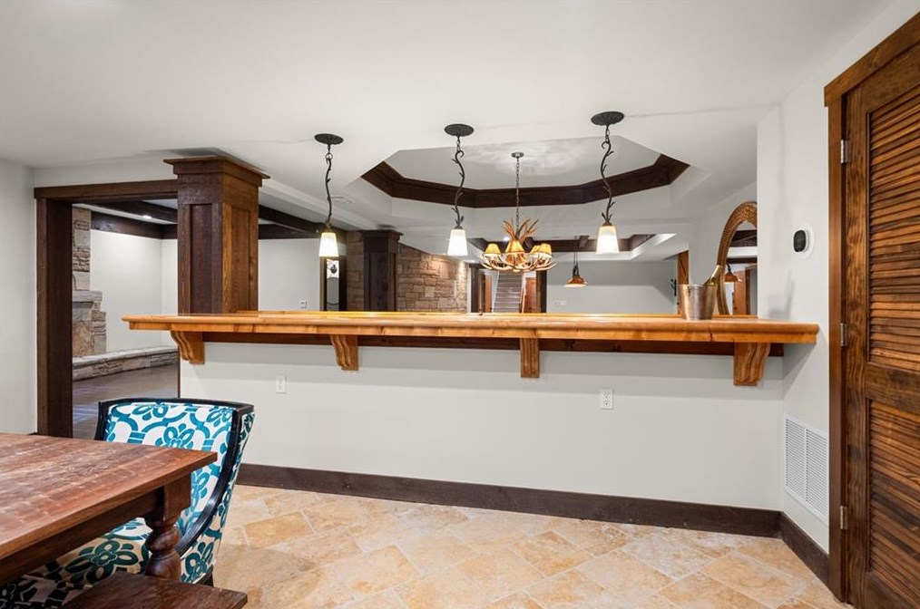 820 Malvern Hl, Alpharetta GA 30022-6227 exterior