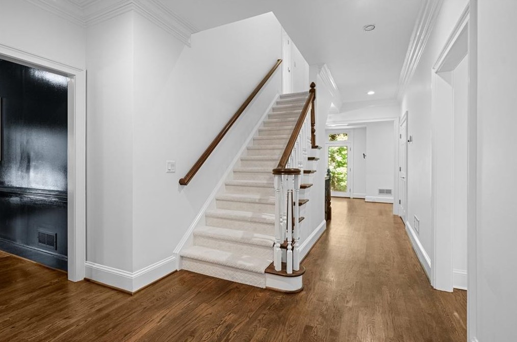 820 Malvern Hl, Alpharetta GA 30022-6227 exterior