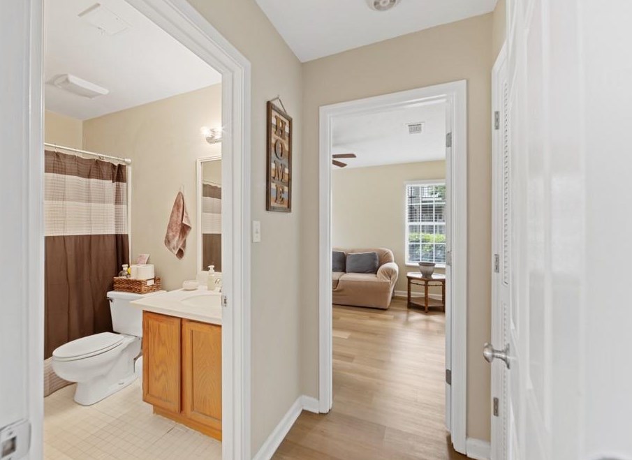 703 Ml Pond Dr, Smyrna GA 30082-3829 exterior