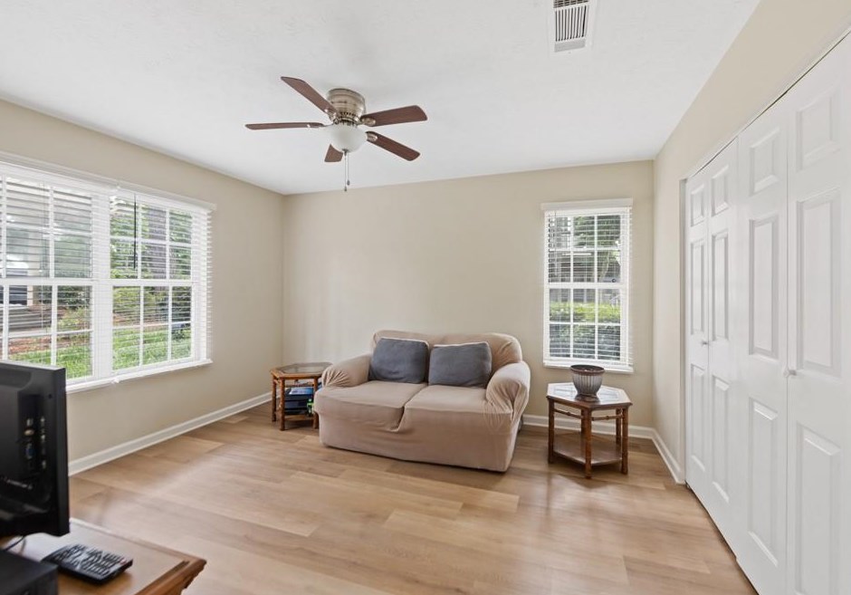 703 Ml Pond Dr, Smyrna GA 30082-3829 exterior