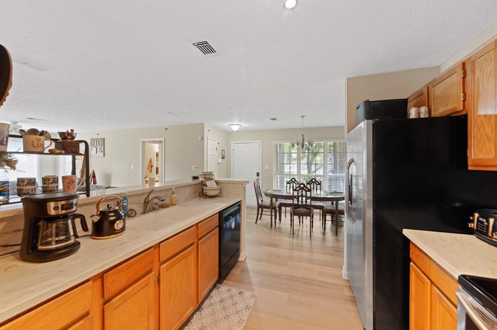 703 Ml Pond Dr, Smyrna GA 30082-3829 exterior