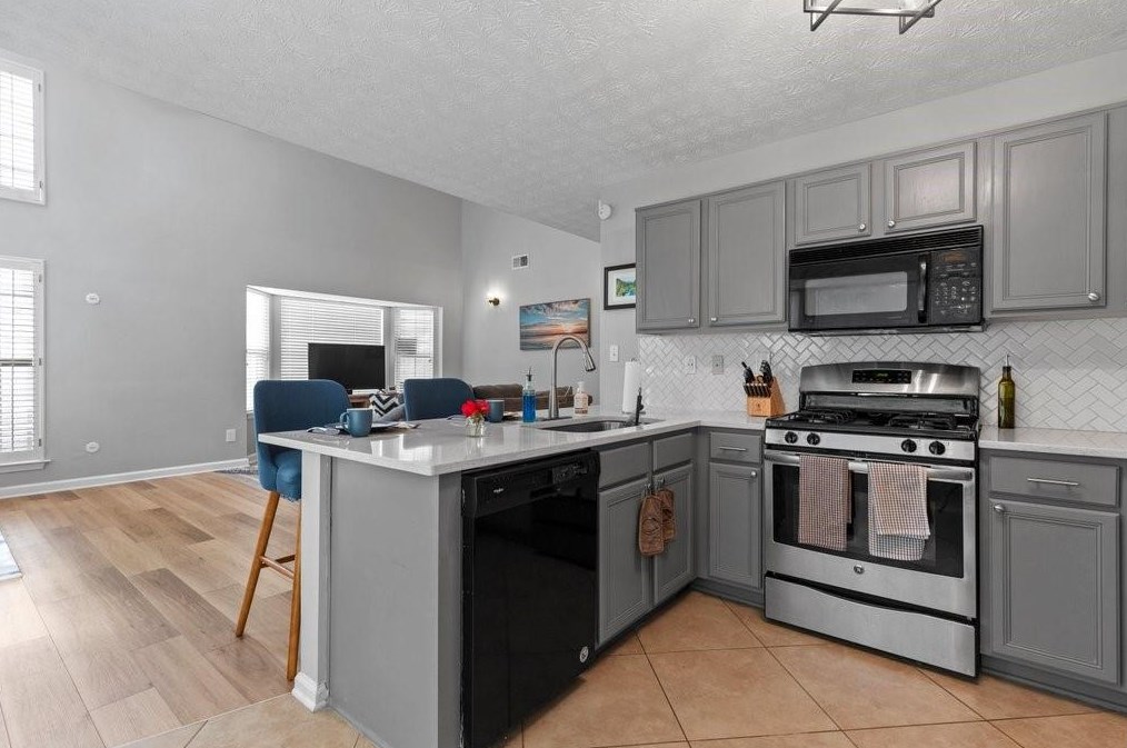 1108 Vintage Pointe Dr, Lawrenceville GA 30044-3276 exterior