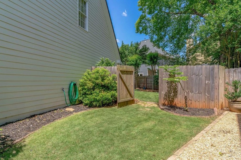 3720 Summer Rose, Atlanta GA 30341-1662 exterior