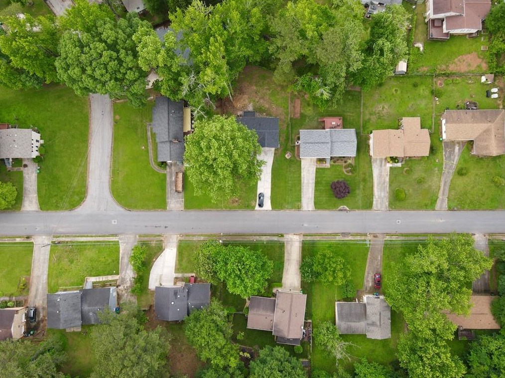 4156 Lehigh Blvd, Decatur GA  30034-6037 exterior