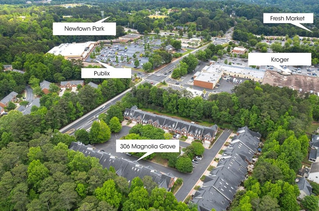 306 Magnolia Grv, Alpharetta GA 30022-1915 exterior