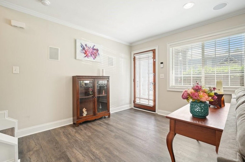 161 Rondak Cir, Smyrna GA  30080-4594 exterior