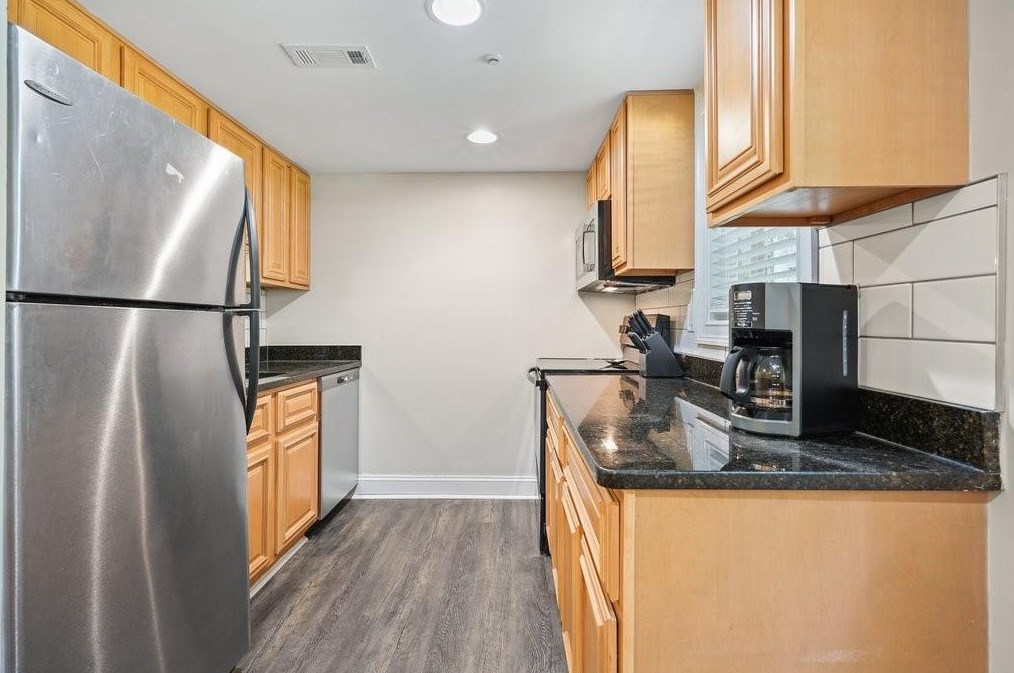 161 Rondak Cir, Smyrna GA  30080-4594 exterior