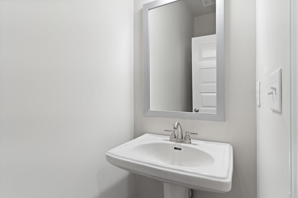 3429 Sir Gregory Mnr, Lawrenceville GA 30044-4266 exterior