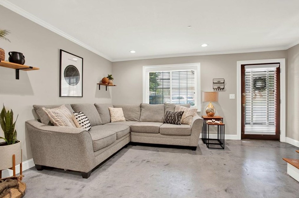 139 Rondak Cir, Smyrna GA  30080-4593 exterior