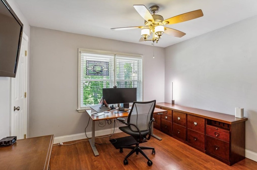 1013 Natalie Ln, Smyrna GA  30082-2022 exterior