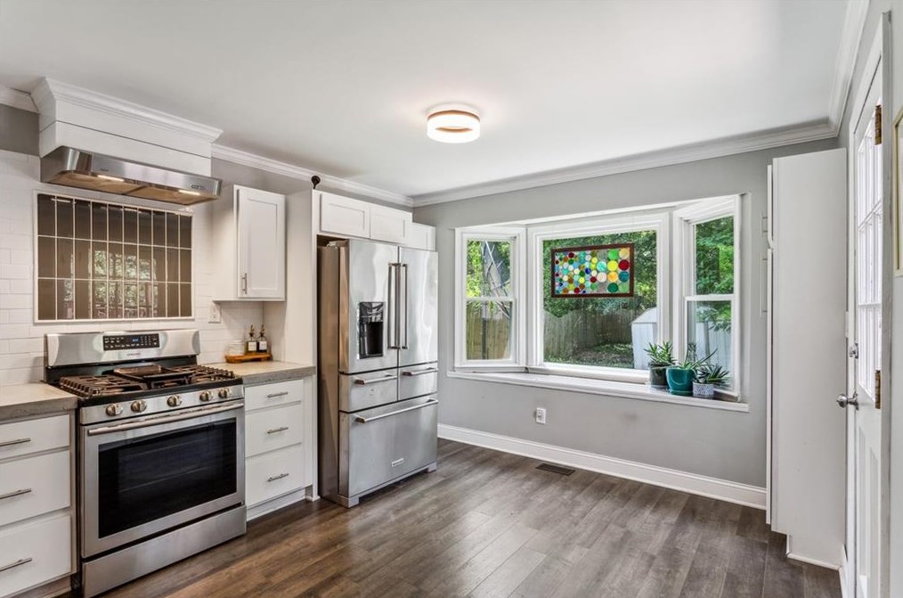 1013 Natalie Ln, Smyrna GA  30082-2022 exterior