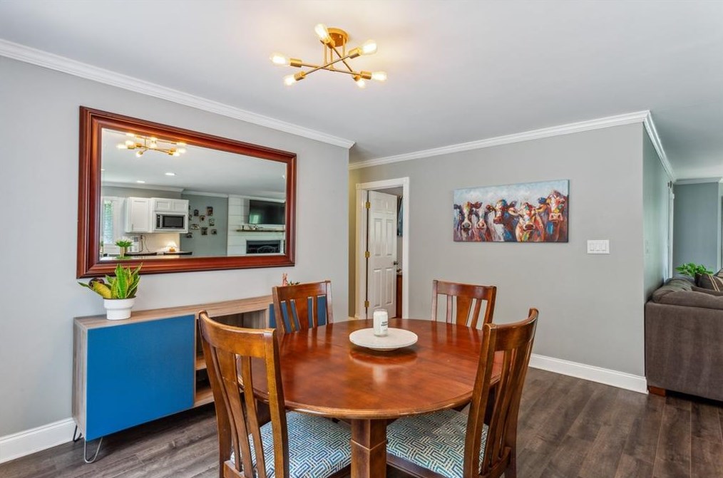 1013 Natalie Ln, Smyrna GA  30082-2022 exterior