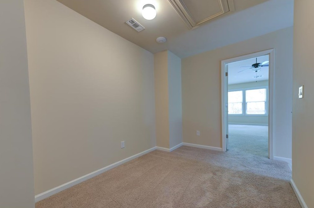 561 Justins Place Ln, Lawrenceville GA 30043-7325 exterior