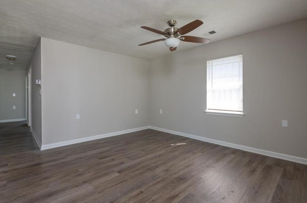 701 Dalvigney St, Atlanta GA  30318-6737 exterior