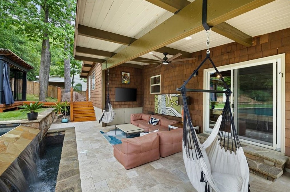 1672 Wawona Ter, Atlanta GA  exterior