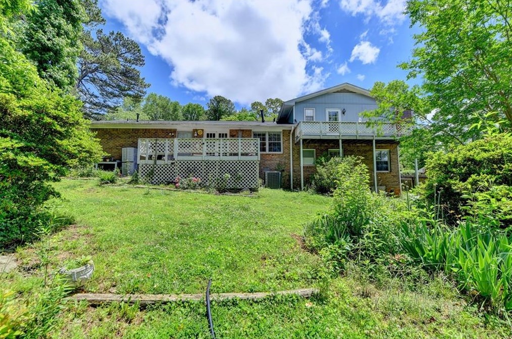 459 Karen Dr, Alpharetta GA 30009-2118 exterior