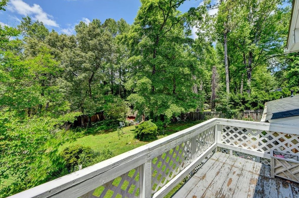 459 Karen Dr, Alpharetta GA 30009-2118 exterior