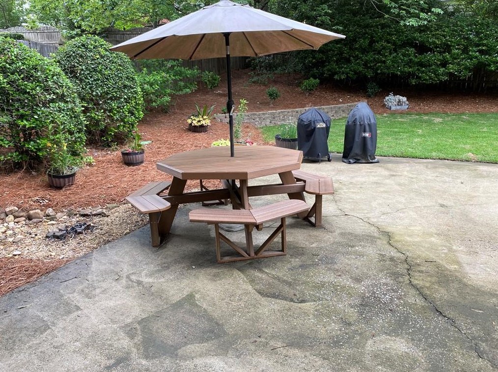 4733 Woodland Brook Ct, Atlanta GA  30339-1572 exterior