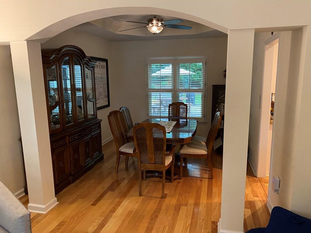 4733 Woodland Brook Ct, Atlanta GA  30339-1572 exterior
