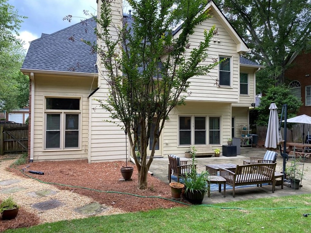 4733 Woodland Brook Ct, Atlanta GA  30339-1572 exterior