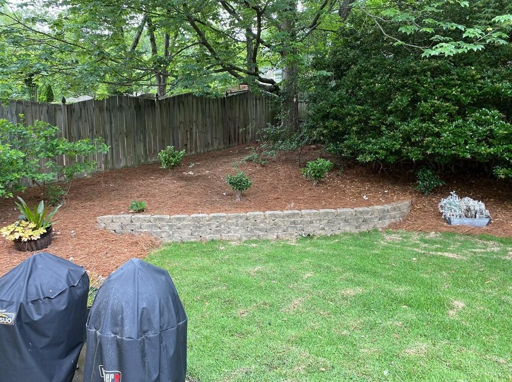 4733 Woodland Brook Ct, Atlanta GA  30339-1572 exterior