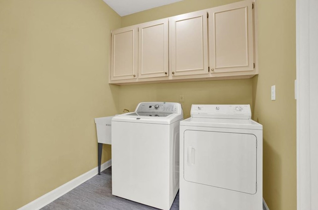 3481 Greystone Cir, Atlanta GA  30341-5854 exterior