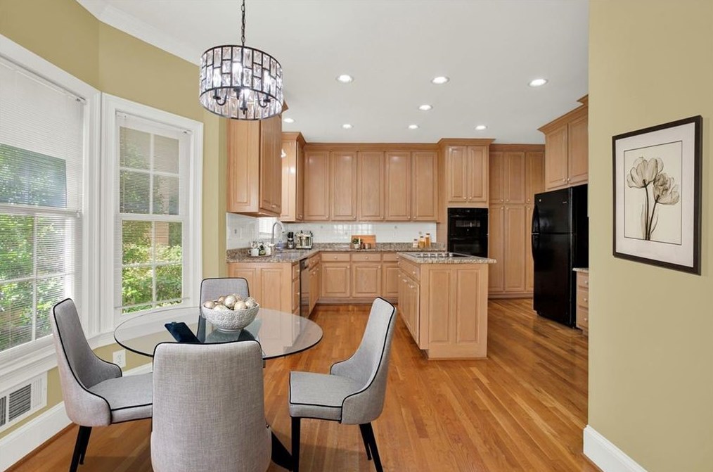 3481 Greystone Cir, Atlanta GA  30341-5854 exterior