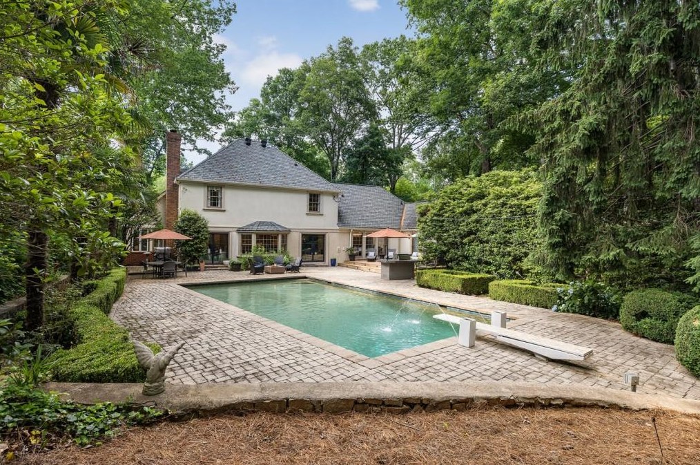 486 Mt Paran Rd, Atlanta GA  30327-3743 exterior