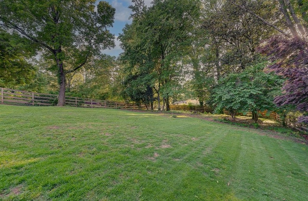 624 Willivee Dr, Decatur GA  30033-5409 exterior