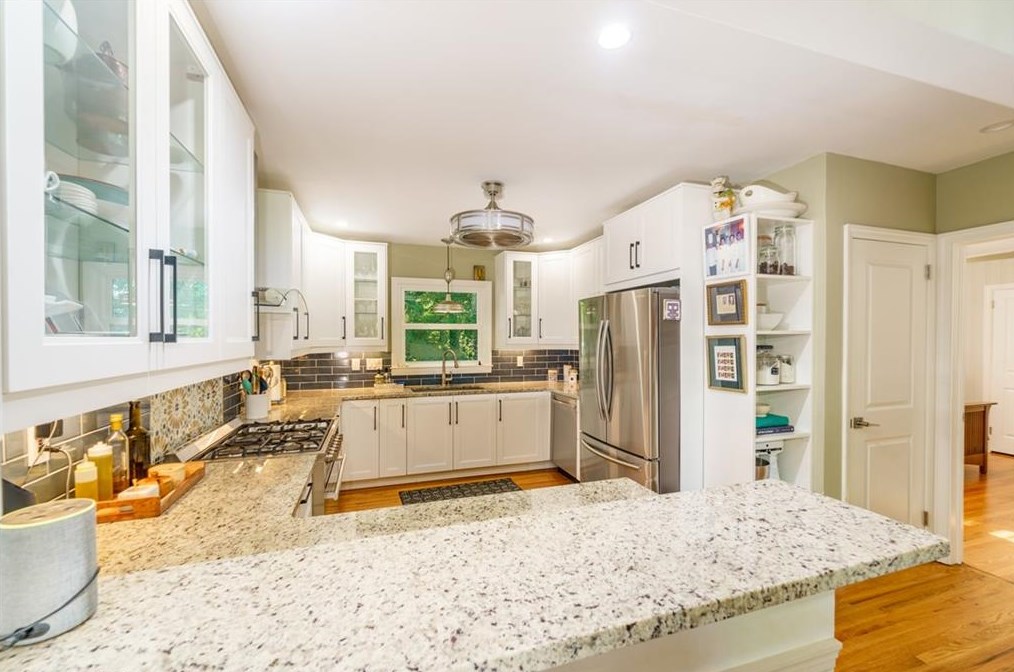 624 Willivee Dr, Decatur GA  30033-5409 exterior