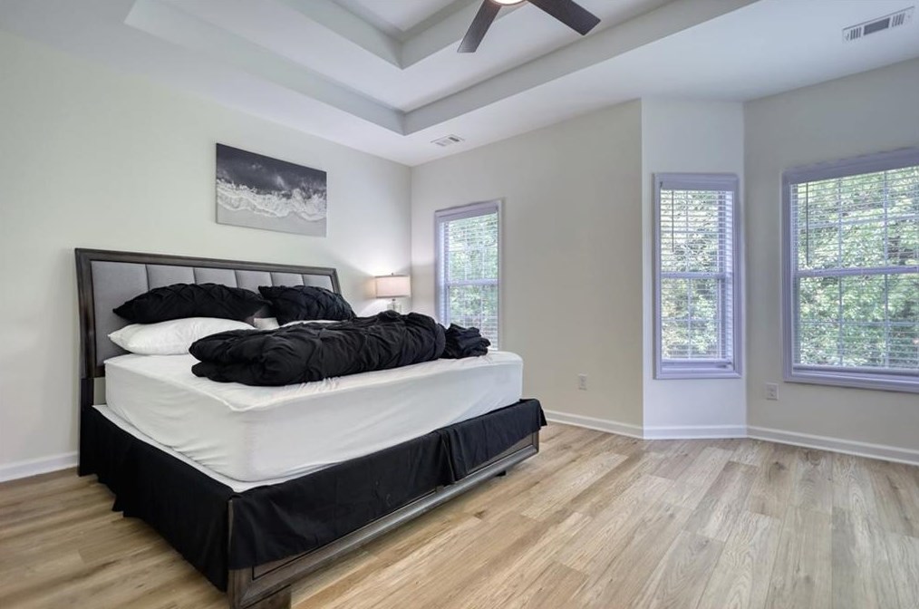 4675 Gdn City Dr, Lithonia GA 30038-6241 exterior