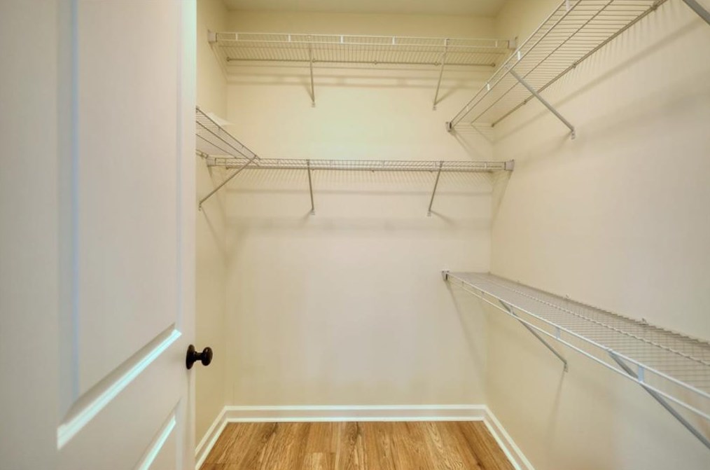 4675 Gdn City Dr, Lithonia GA 30038-6241 exterior