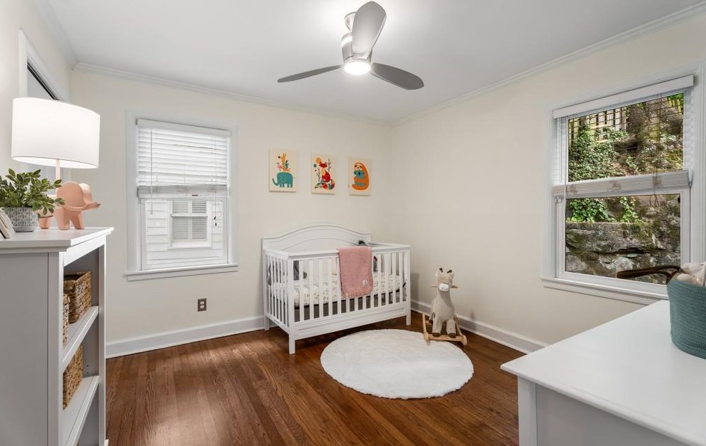 291 Deering Rd, Atlanta GA  30309-2203 exterior