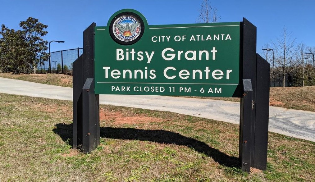 291 Deering Rd, Atlanta GA  30309-2203 exterior