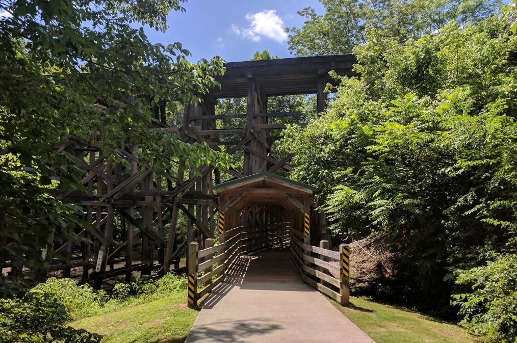 291 Deering Rd, Atlanta GA  30309-2203 exterior