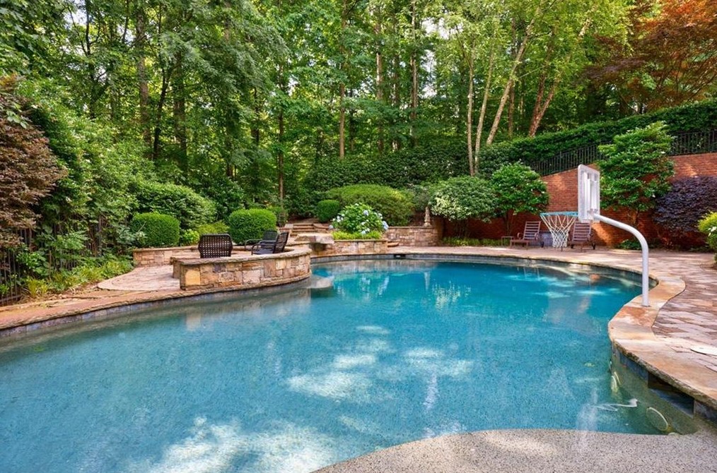 2904 Thurleston Ln, Duluth GA 30097-7470 exterior