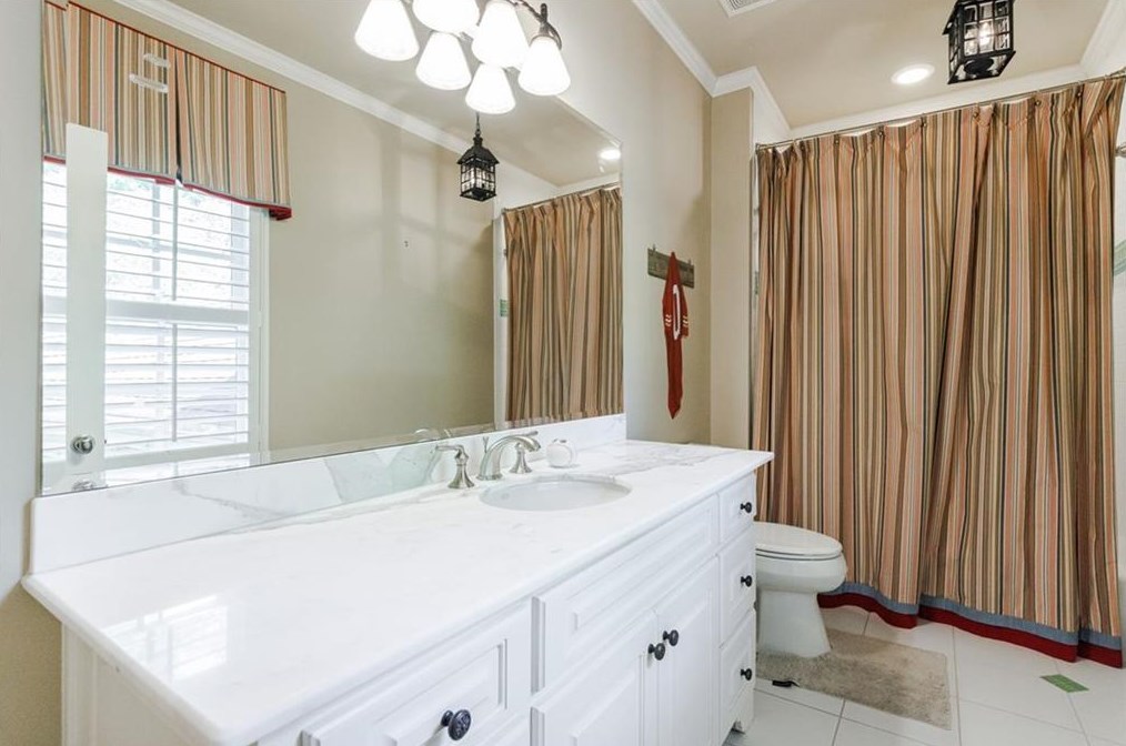 2904 Thurleston Ln, Duluth GA 30097-7470 exterior